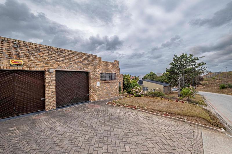 3 Bedroom Property for Sale in Malabar Eastern Cape